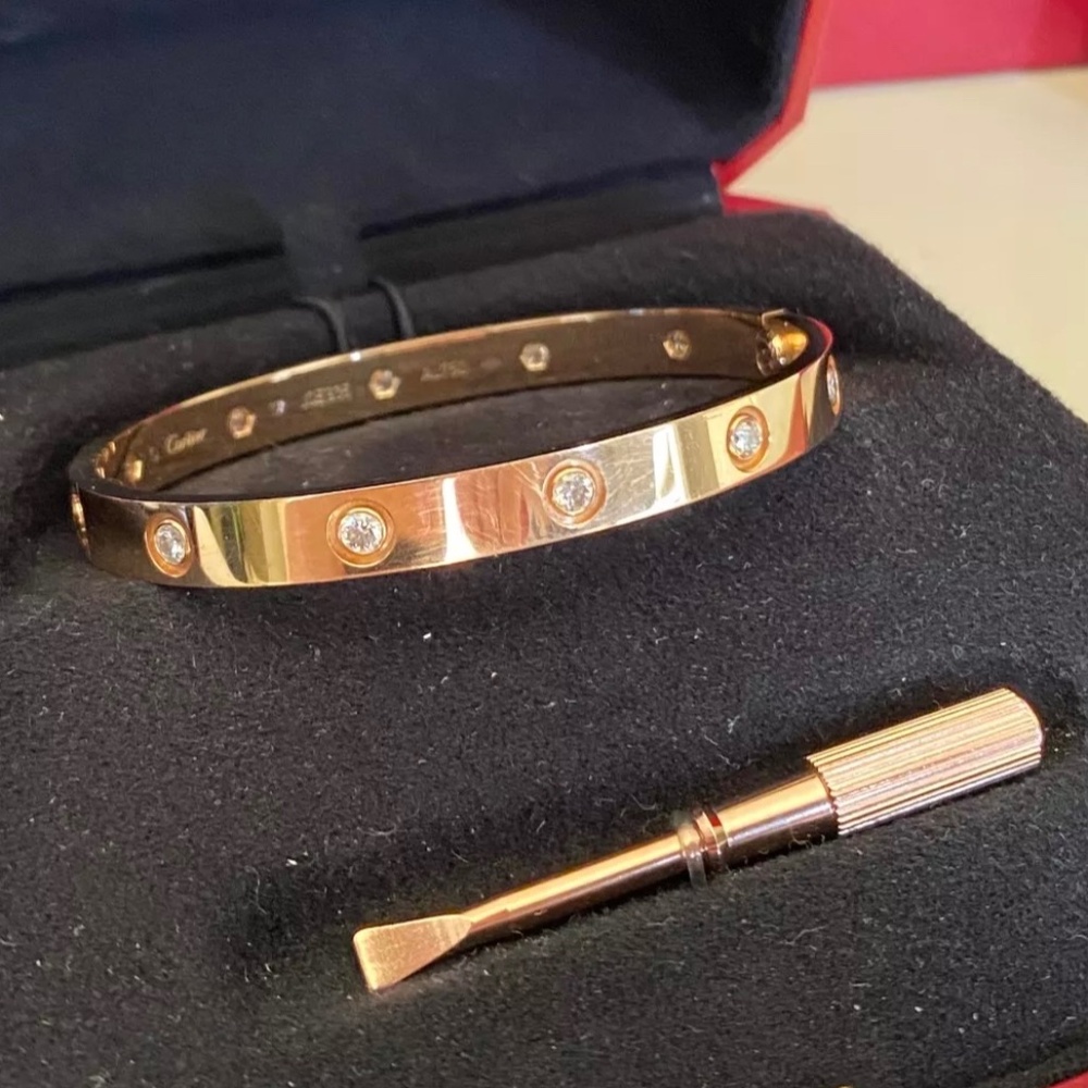 CARTIER LOVE BRACELET - ROSE GOLD - 10 DIAMONDS